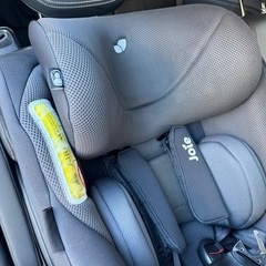 Joie 車用チャイルドシート ブラックの画像