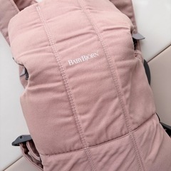 ベビービョルン　抱っこ紐の画像