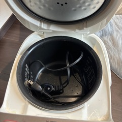 炊飯器の画像