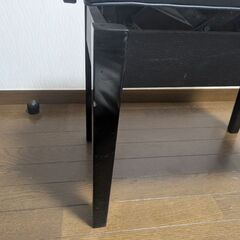 ピアノ 椅子 高さ調節 傷ありの画像