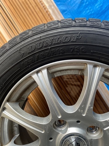 スタッドレス‼️ ダンロップ 155／ 65R 13  73Q