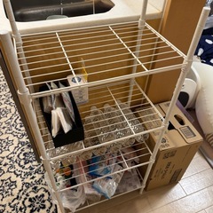 スチールラック　白の画像
