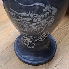 【リサイクルショップどりーむ天保山店】NO.4820　壺・オブジェ　写真参照🎵　龍の彫ってあります　縁起物🎵の画像
