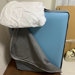 施術用折りたたみベッド　水色の画像