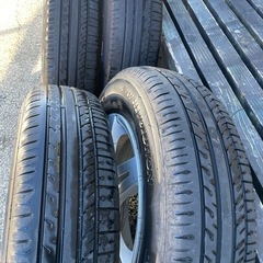 夏タイヤ&アルミホイルセットの画像
