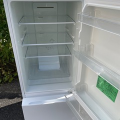 北九州市内配送無料　保証付き 2021年製YRZF15J ヤマダオリジナル ２ドア冷蔵庫 (156L・右開き)の画像