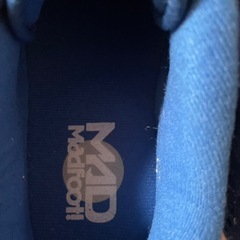 スニーカーの画像