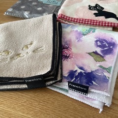 新品 Francfranc❤️4枚ハンカチ  猫好きな方♡　4枚set ちょっとしたプレゼントにも🎄✨  の画像