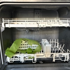 【早い方優先】Panasonic NP-TZ300 食器洗い乾燥機の画像