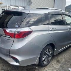 ホンダ シャトル ハイブリッド ‼️2015年‼️ 車検付‼️の画像