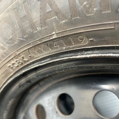 205.55.16ホイール付きスタッドレスタイヤの画像