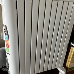 極美品 Delonghi. オイルヒーター　の画像