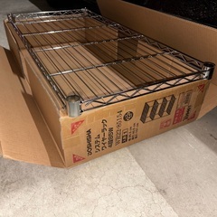 【未使用】スチールラック 棚板のみ（１枚）22mmポール径用の画像