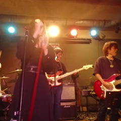 女性ボーカル募集中！アニソン・ポップス・洋楽を中心に、アコーステ...