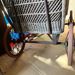 レトロな乳母車の画像