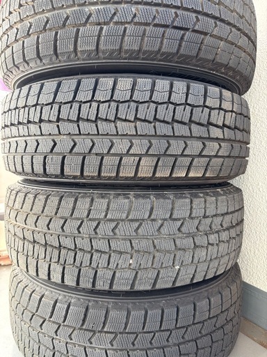 美品　185/65/R15 ホイール付スタッドレスタイヤ(ダンロップ23年