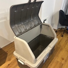 収納ボックスの画像