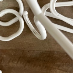 プラスチックハンガー　汚れありますの画像