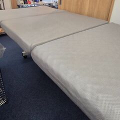 寝心地しっかり 三つ折りマットレス 縦197×横97×厚み約9cmの画像