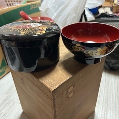 お正月　オードブル用、蓋付きお椀、汁椀のセットの画像