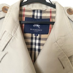 バーバリートレンチコートMの画像