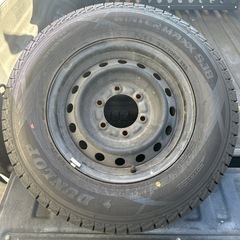 ハイエーススタットレスタイヤホイールセットの画像