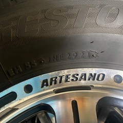 ブリジストンブリザック195/80/15 107/105L LT　ハイエーススタッドレスの画像