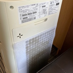 SHARPプラズマクラスター空気清浄機KI-GS50wの画像