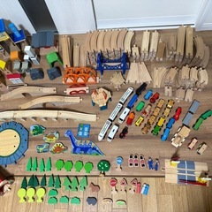 木製レールBRIO IKEA 電車　車　大量まとめ売りセットの画像