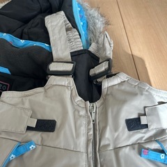 女の子　スキーウェアの画像