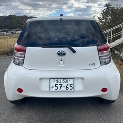 トヨタ　iQ   100Gレザーパッケージ　22年式の画像