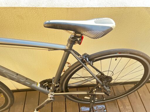 NESTO ネスト クロスバイク ALTERNA ショップ FLAT (オルタナフラット