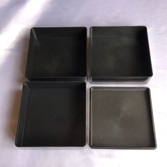 【お話中】重箱三段　鶴　扇　松竹梅　手入れのしやすいプラスチック製　の画像