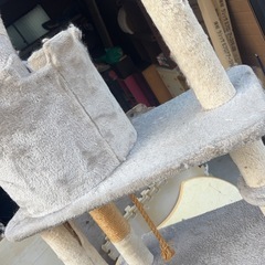 キャットタワーの画像