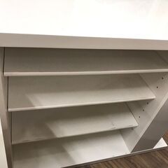 【ジャングルジャングル広陵店】バーカウンター　ホワイトの画像