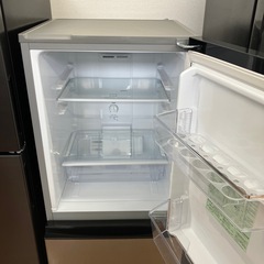 「安心の6ヶ月保証付。【２ドア冷蔵庫 AQUA AQR-J13K 2020年製 126L 46L】取りに来れる方限定。」の画像
