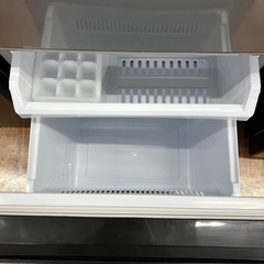 「安心の6ヶ月保証付。【２ドア冷蔵庫 AQUA AQR-J13K 2020年製 126L 46L】取りに来れる方限定。」の画像