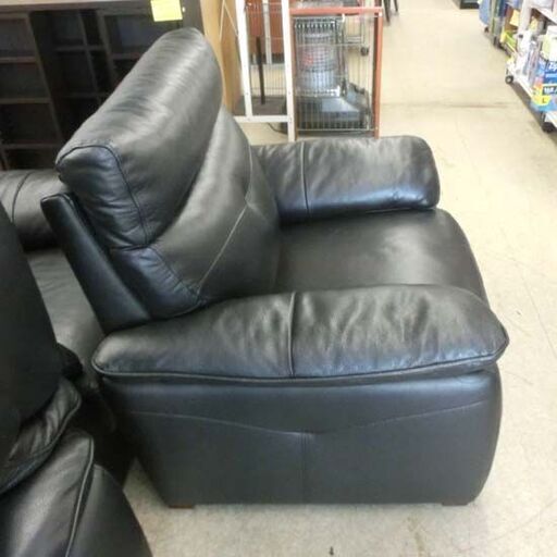 1人掛けソファ➁ 幅105×奥87×高91cm パーソナルチェア 革製 ブラック 背もたれ取り外し可能 1Pソファ 一人掛け 1人掛け ソファ 1人掛けソファ 札幌市 西野店 1人掛けソファ① 幅105×奥87×高91cm 革製 ブラック