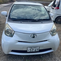 トヨタ　iQ   100Gレザーパッケージ　22年式の画像