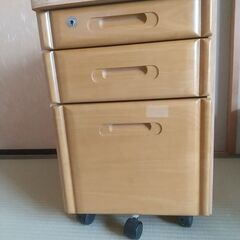 (交渉中です)学習机あげますの画像