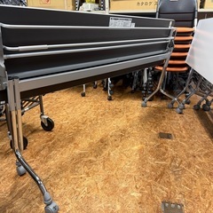 在庫あり フォールディングテーブルの画像