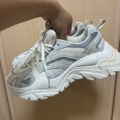 FILA厚底　23.5の画像