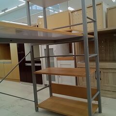 リユースのサカイ栃木店★ジモティ割あり★  机 キャメル×シルバー W120×D55×H120 クリーニング済み TC11818の画像