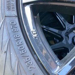 スタッドレスタイヤの画像