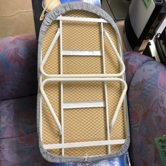 NO：5123  アイロン台‼️美品超お買い得品❣️の画像