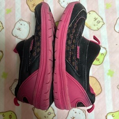 返品交換不可 ENOUGH イナフ スリッポン スニーカー キッズ EN-008 脱ぎ履き 楽々 メッシュ 軽量 フィンガー ベッドインソール 簡単 16センチ 16cm 子ども 靴 子供 シューズ ブラック×ピンク 幼児 子供靴の画像