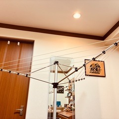 折りたたみ物干しの画像
