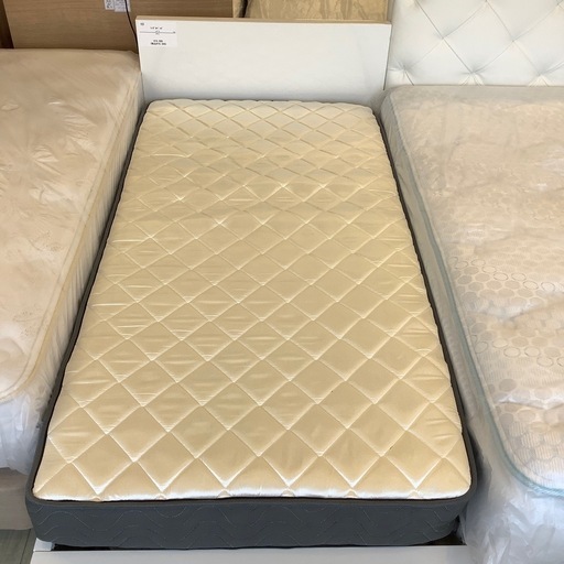 シングルベッド