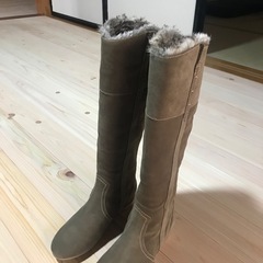 新品ムートンブーツ23.5cmの画像