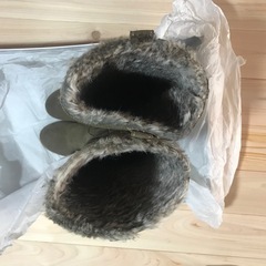 新品ムートンブーツ23.5cmの画像
